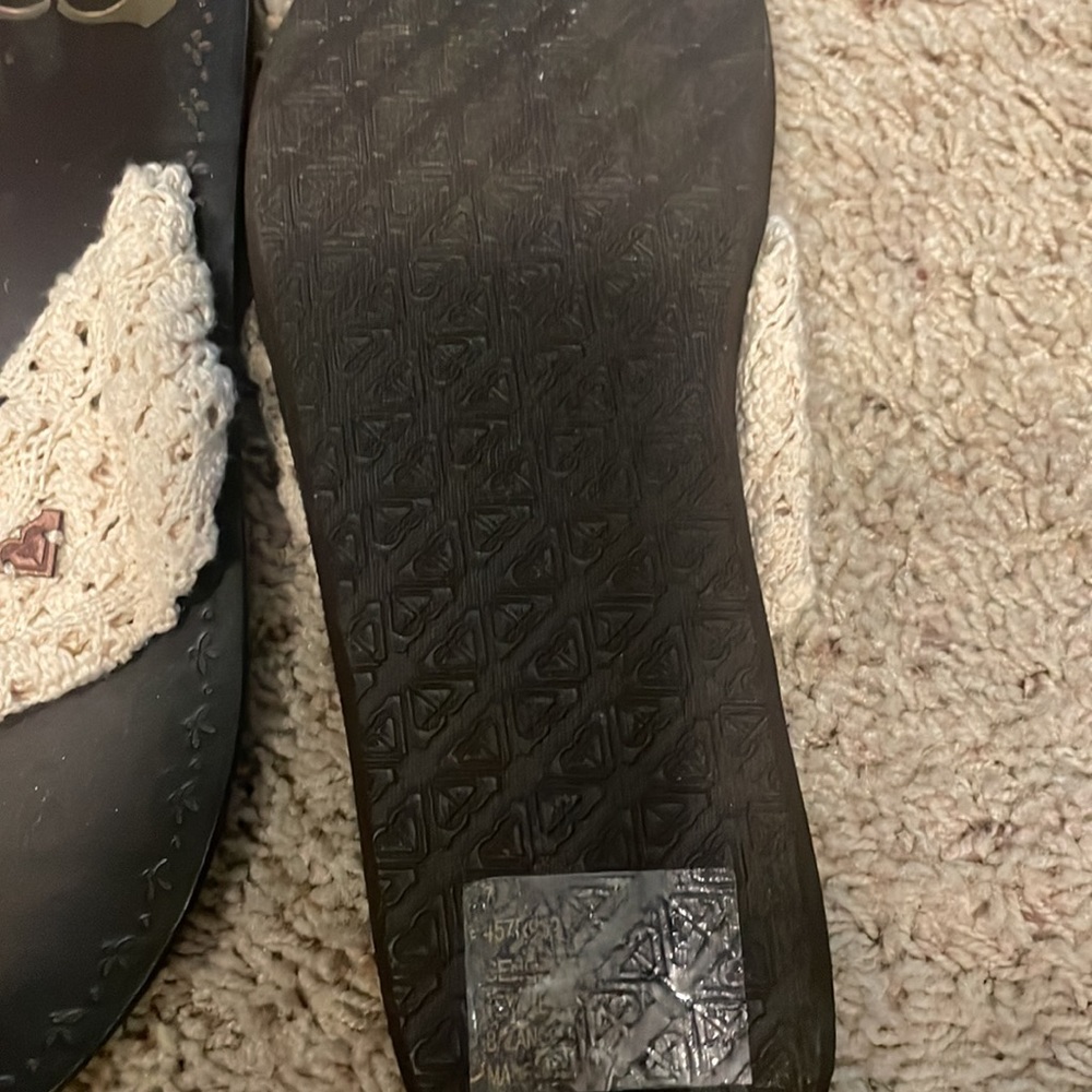 Leather - Picture 2 of 3